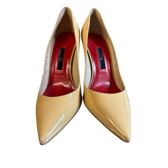 CH Carolina Herrera Patent Leather Heels Beige Red Sole Pumps Size US 6.5 / EU37 - Picture 6 of 10